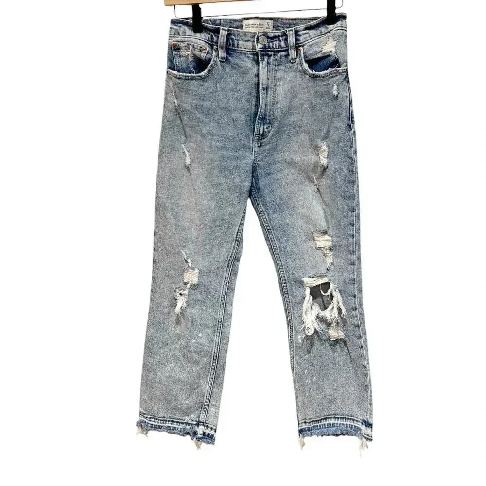 Abercrombie & Fitch Distressed Ultra High Rise Ankle‎ Straight Raw Hem Jean 4S